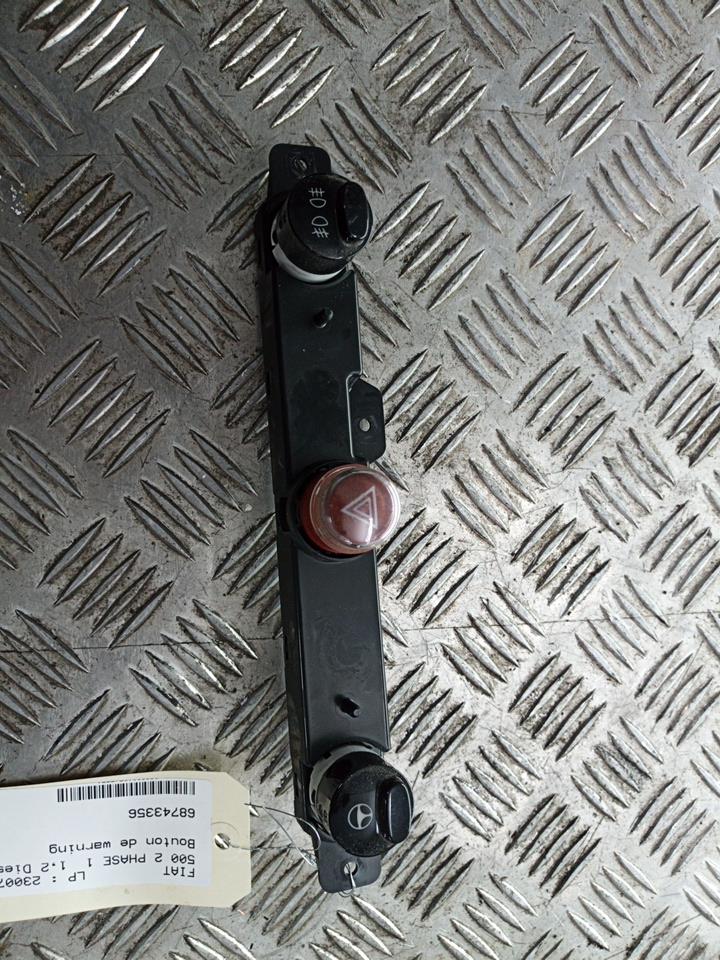Bouton de warning FIAT 500 2 PHASE 1 Diesel - 1