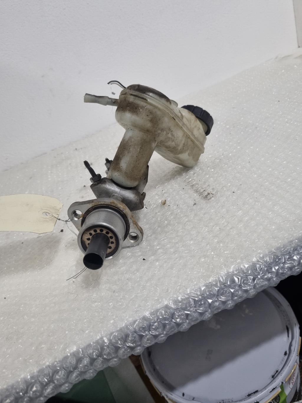 Maitre cylindre (freinage) RENAULT TWINGO 2 PHASE 1 Essence - 1