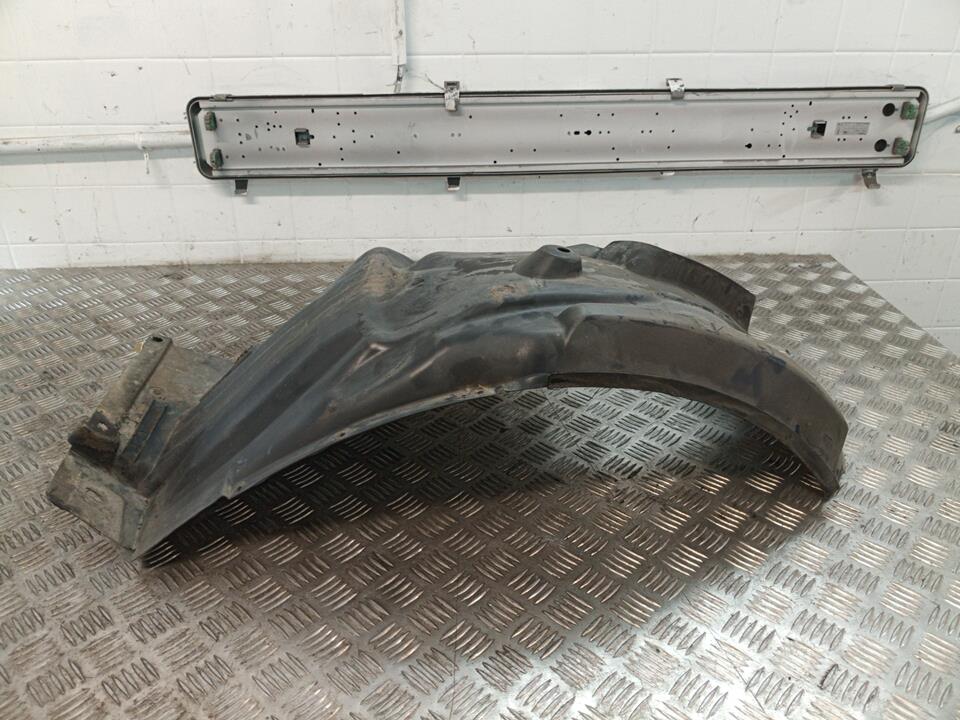 Pare boue avant droit BMW SERIE 3 E90 PHASE 1  - 1