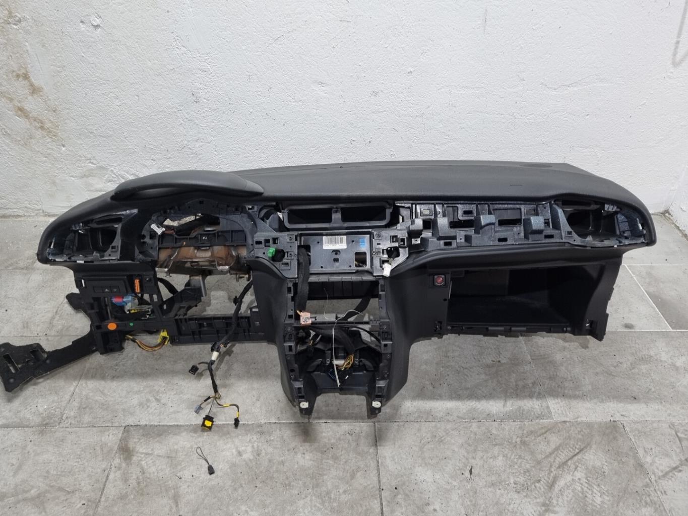 Tableau de bord CITROEN DS3 PHASE 1 Diesel - 1