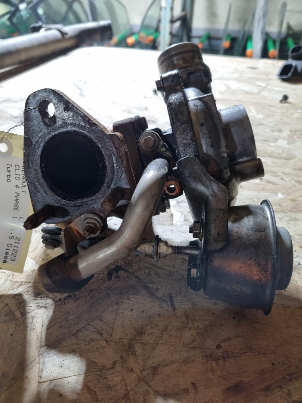 Turbo RENAULT CLIO 4 PHASE 1 Diesel - 1