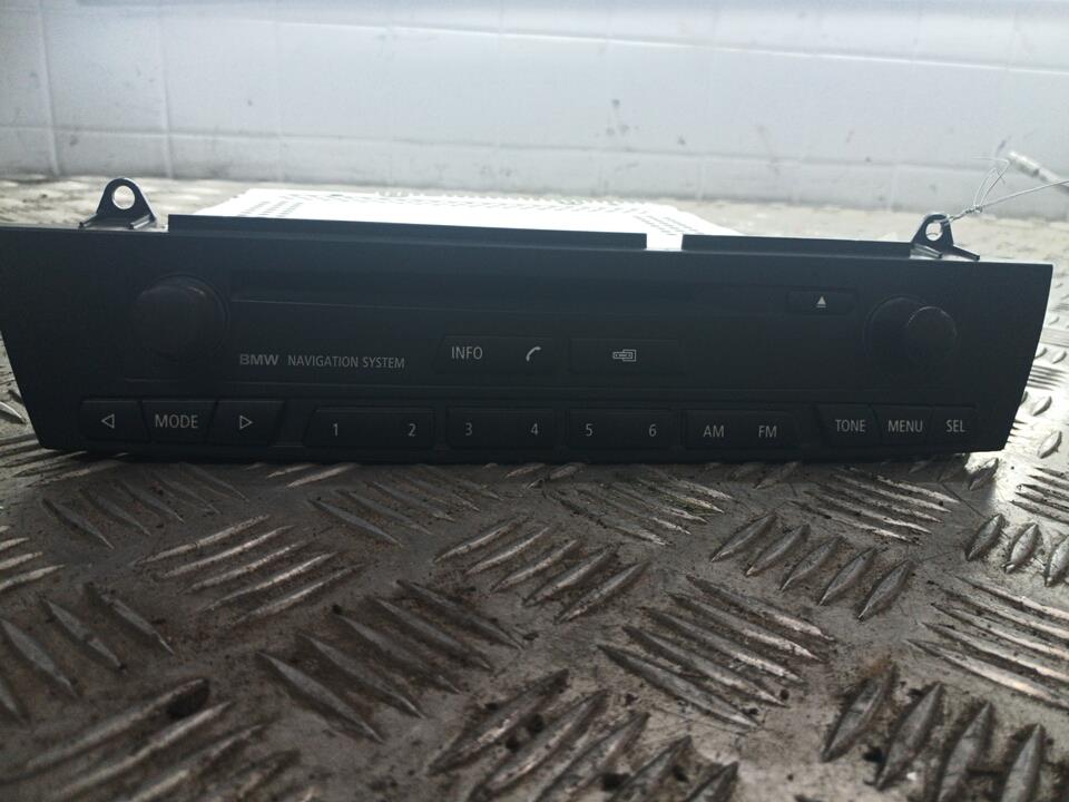 Autoradio d'origine BMW X3 E83  - 1