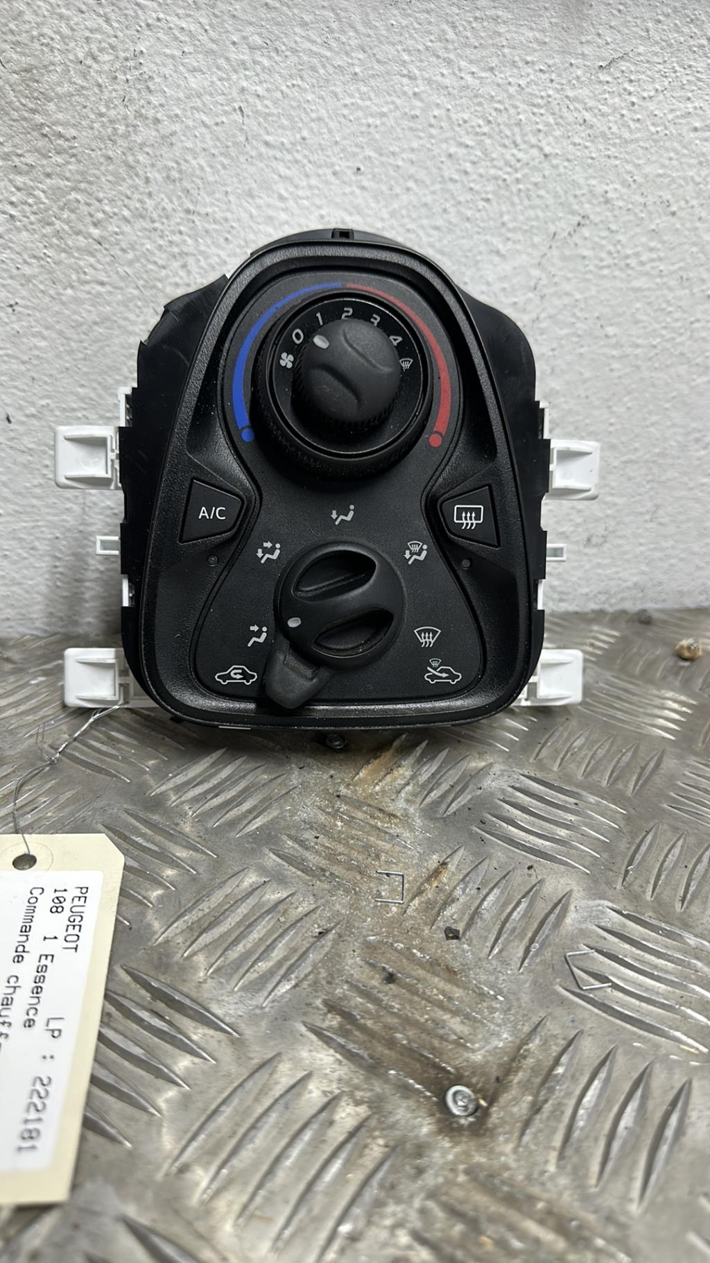 Commande chauffage PEUGEOT 108  - 1