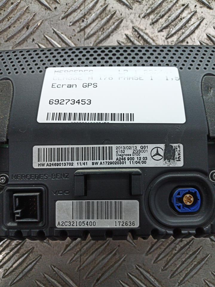 Ecran GPS MERCEDES CLASSE A 176 PHASE 1 Diesel - 1