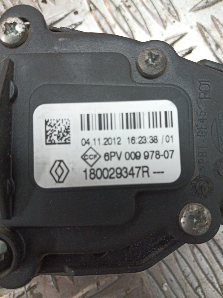 Pedale d'accelerateur RENAULT CLIO 4 PHASE 1 Essence - 1