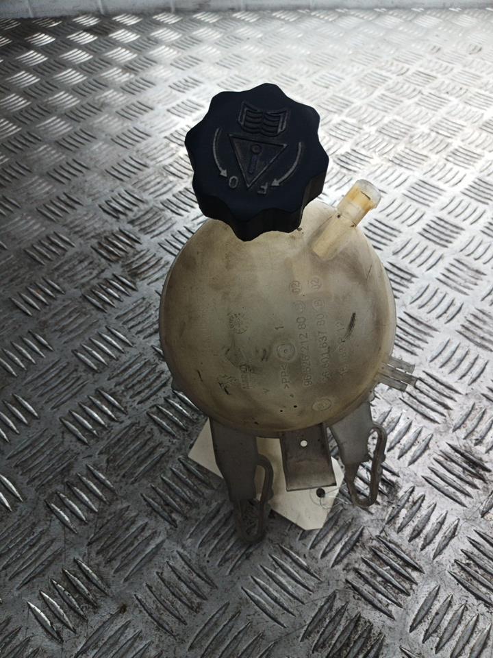 Vase d'expansion PEUGEOT 207 PHASE 1 Diesel - 1