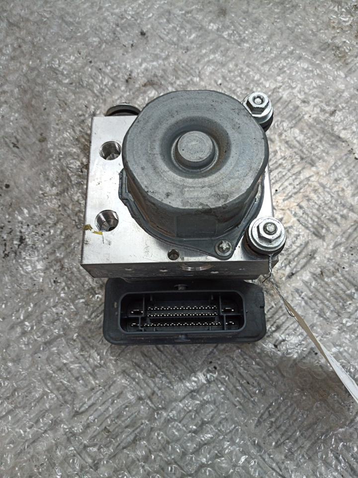 Bloc ABS (freins anti-blocage) RENAULT CLIO 4 PHASE 2 Essence - 1