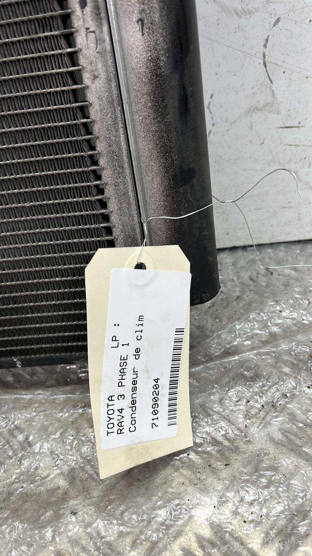Condenseur de clim TOYOTA RAV4 3 PHASE 1  - 1