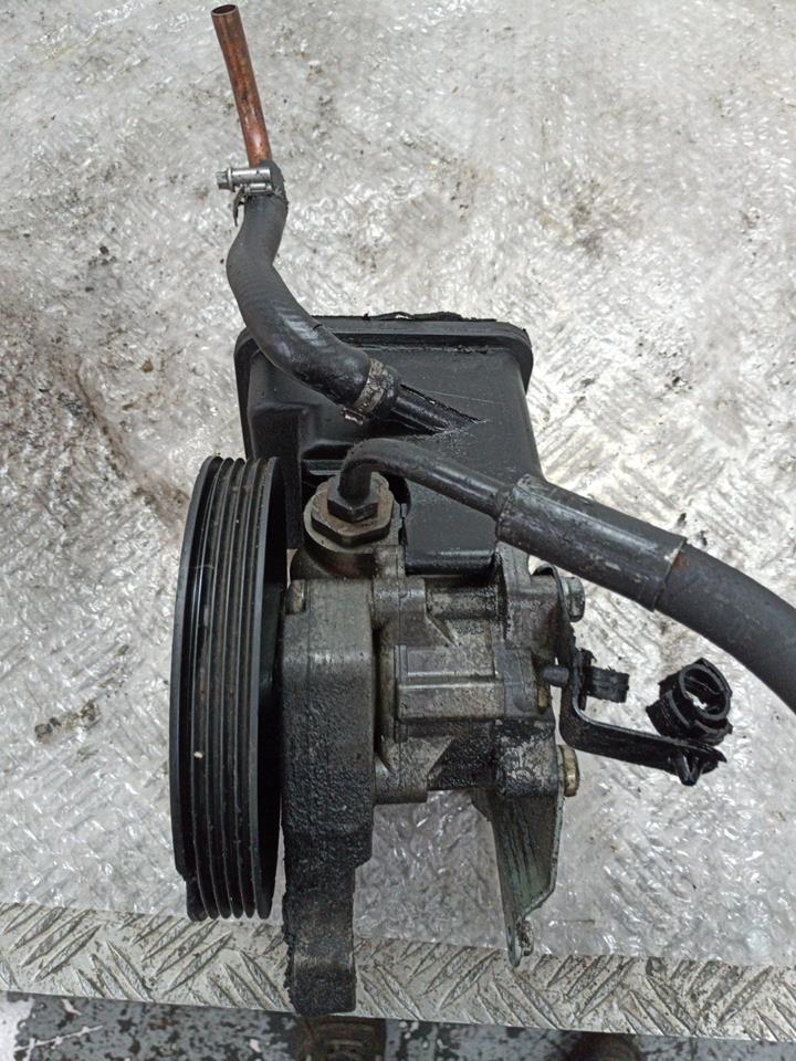 Pompe de direction BMW SERIE 3 E46 PHASE 1 Diesel - 1