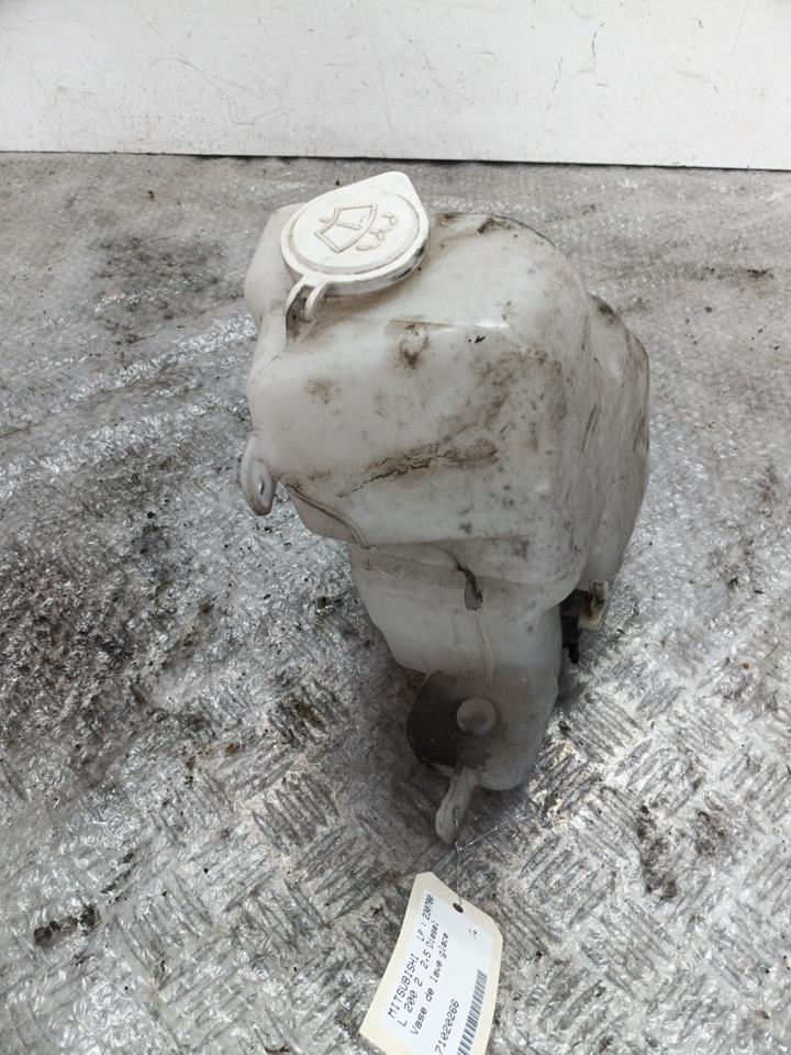 Vase de lave glace MITSUBISHI L 200 2 Diesel - 1