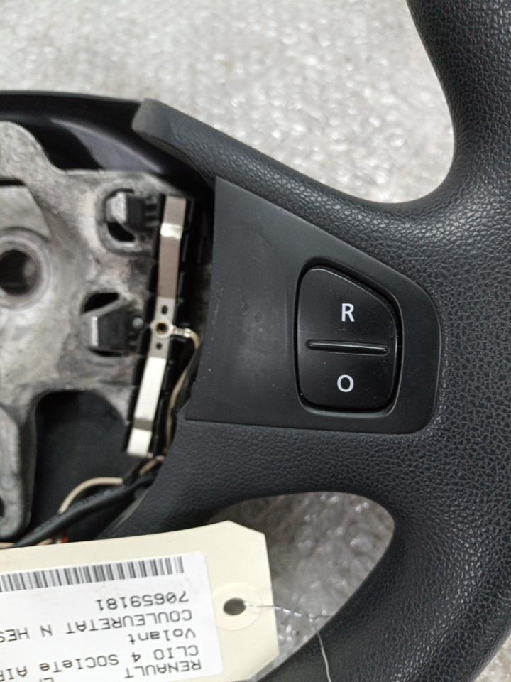 Volant RENAULT CLIO 4 PHASE 2 Essence - 1