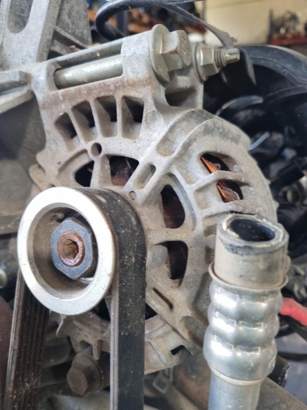 Alternateur FORD FIESTA 6 PHASE 2 Essence - 1