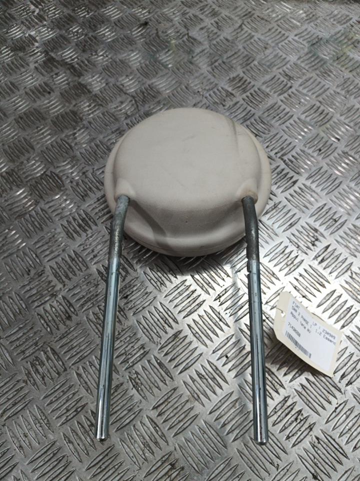 Appui tete avant FIAT 500 2 PHASE 1 Essence - 1
