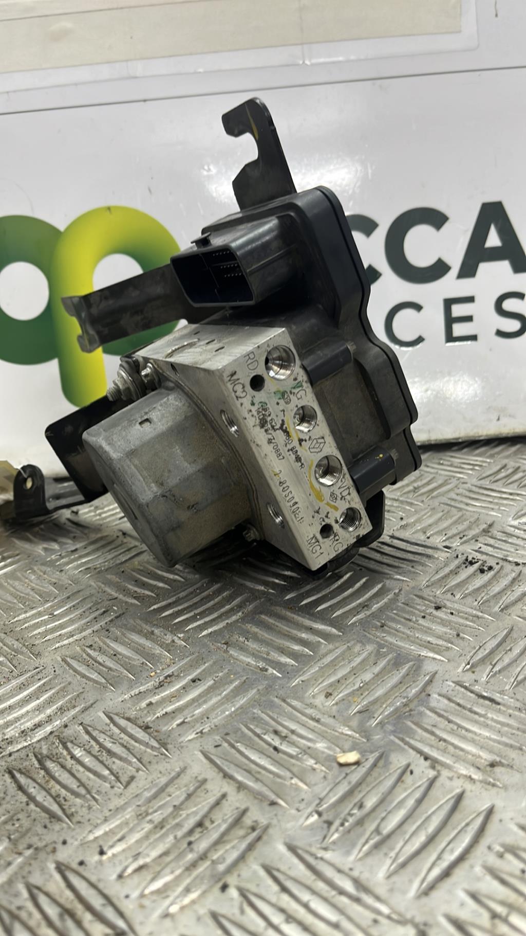 Bloc ABS (freins anti-blocage) DACIA DUSTER 1 PHASE 2 Diesel - 1