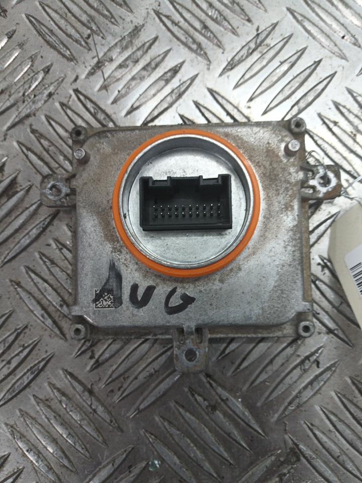 Commande de phare AUDI A1 1 PHASE 2 Essence - 1