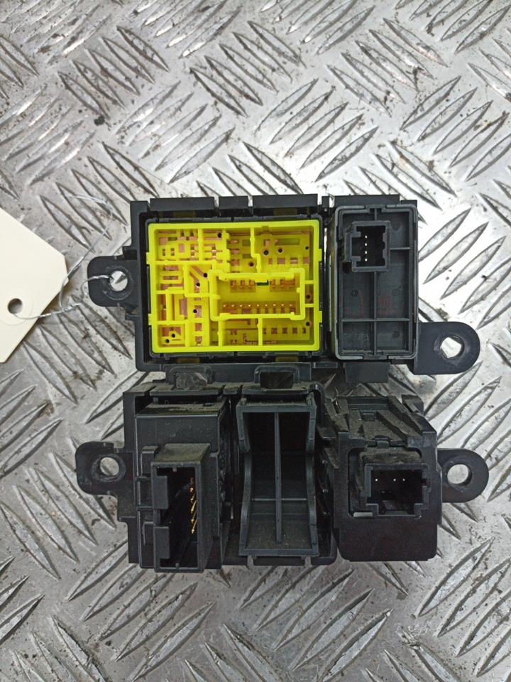 Commande de reglage hauteur de phare NISSAN JUKE 1 PHASE 1 Diesel - 1