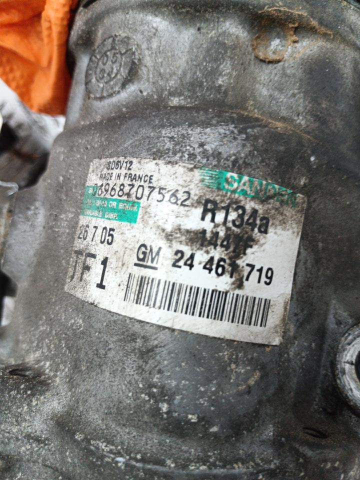 Compresseur clim OPEL CORSA C PHASE 2 Essence - 1