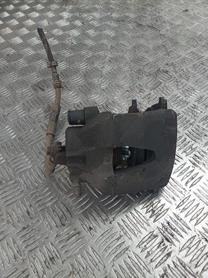 Etrier avant droit (freinage) AUDI A1 1 PHASE 2 Essence - 1