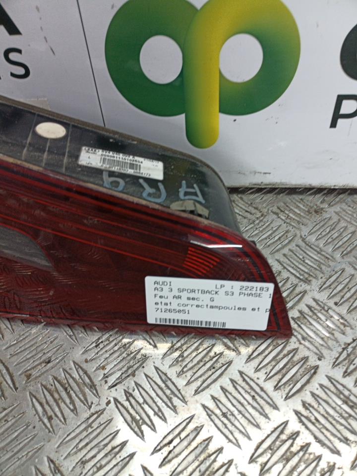 Feu arriere secondaire gauche (feux) AUDI A3 3 SPORTBACK S3 PHASE 1 Essence - 1