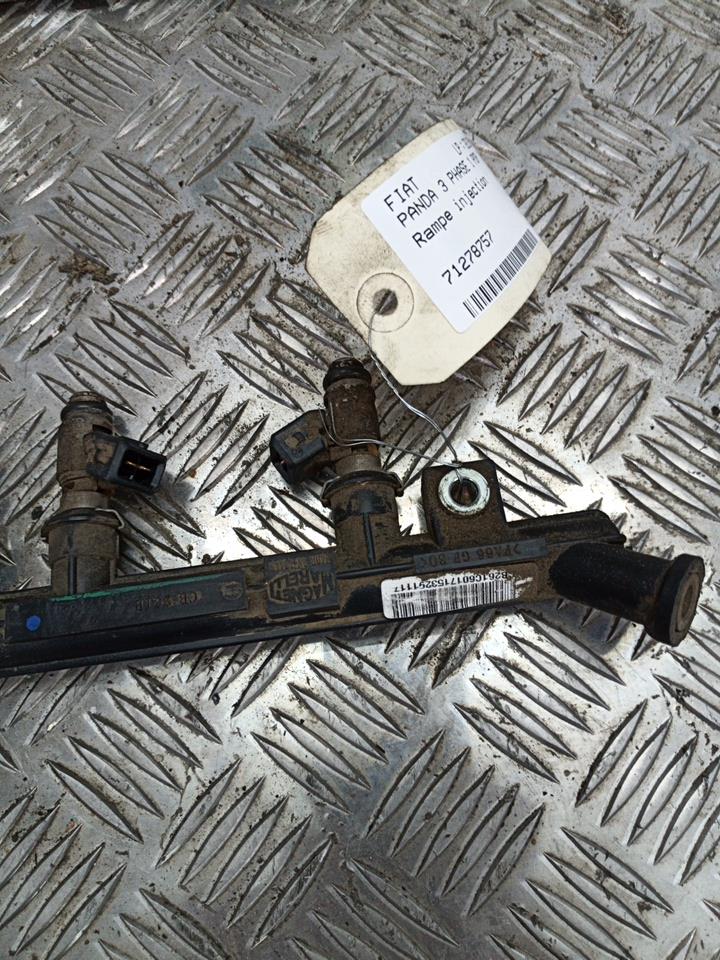 Rampe injection FIAT PANDA 3 PHASE 1 Essence - 1