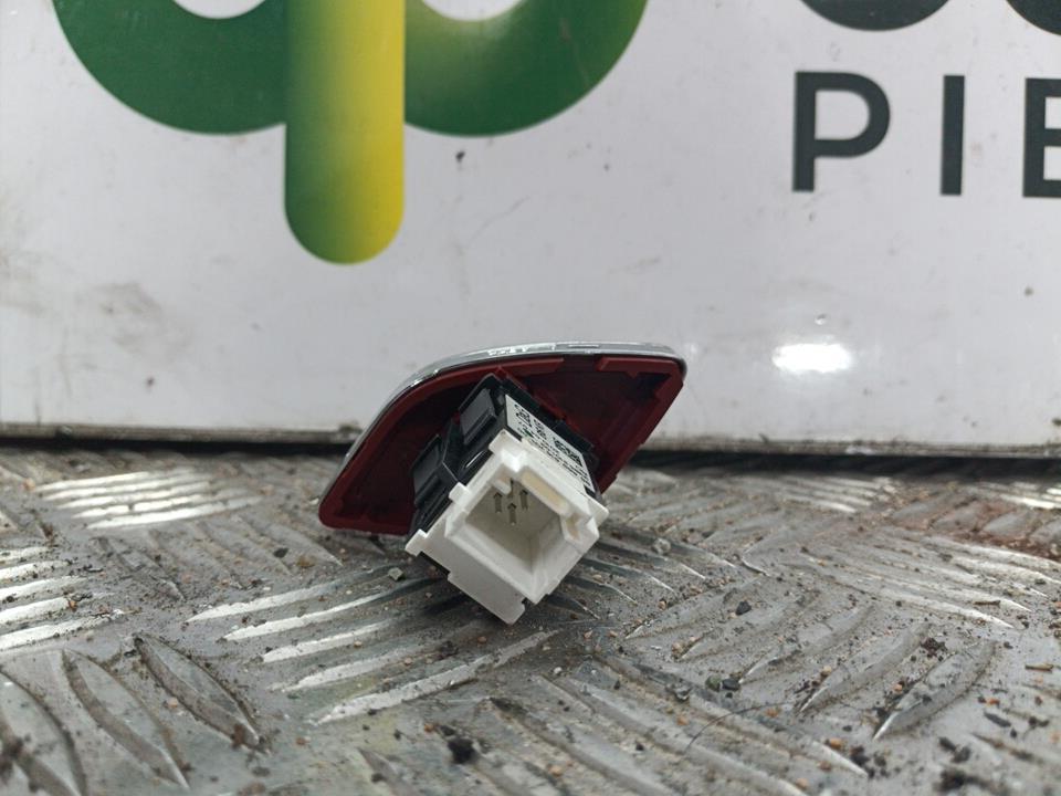 Bouton de warning CITROEN C3 2 PHASE 1 Diesel - 1