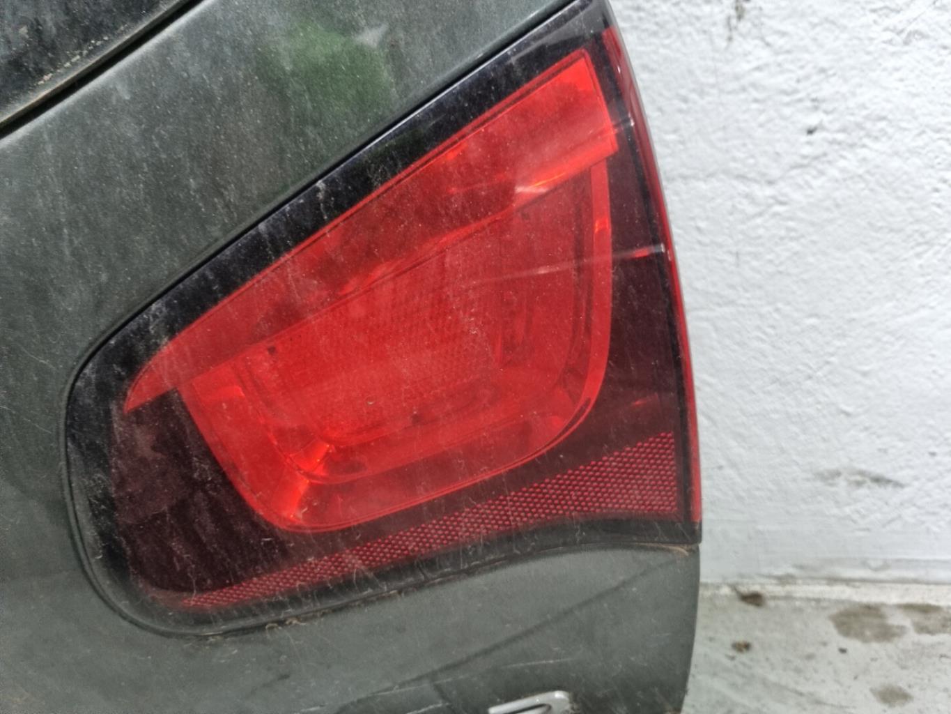 Feu arriere secondaire droit (feux) CITROEN C3 2 PHASE 1 Diesel - 1