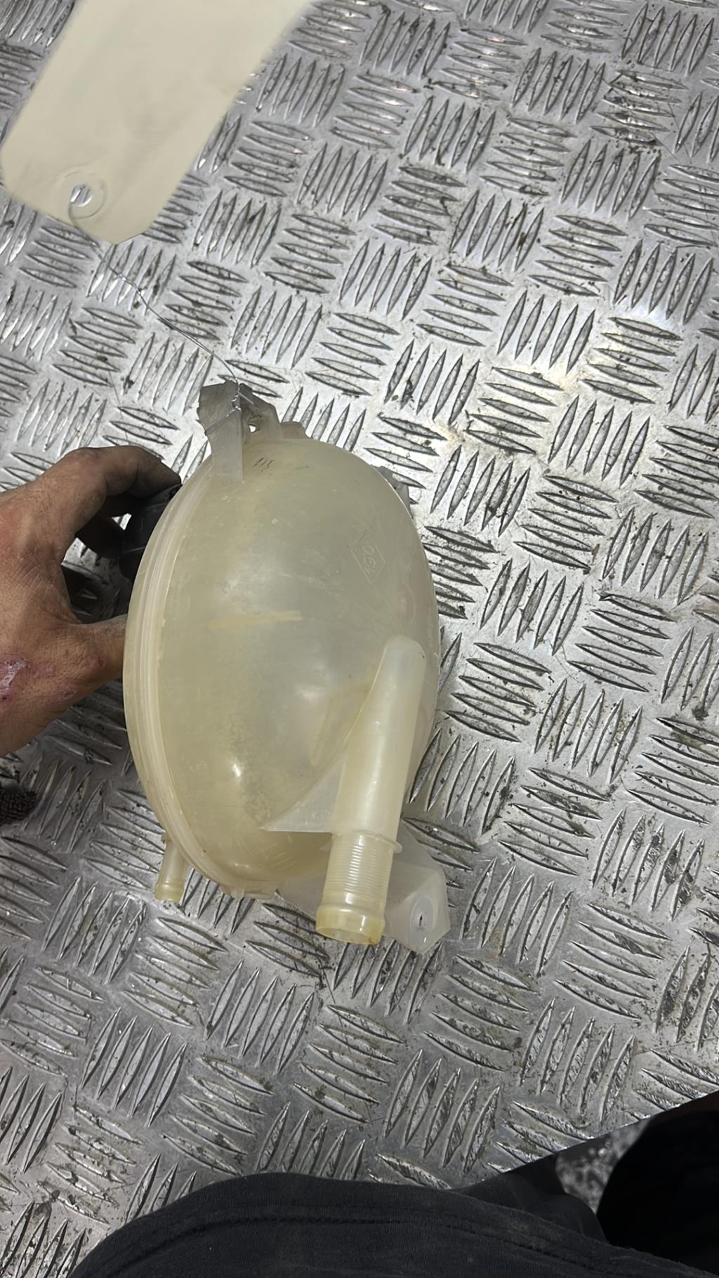 Vase d'expansion DACIA SANDERO 2 PHASE 1 Essence - 1