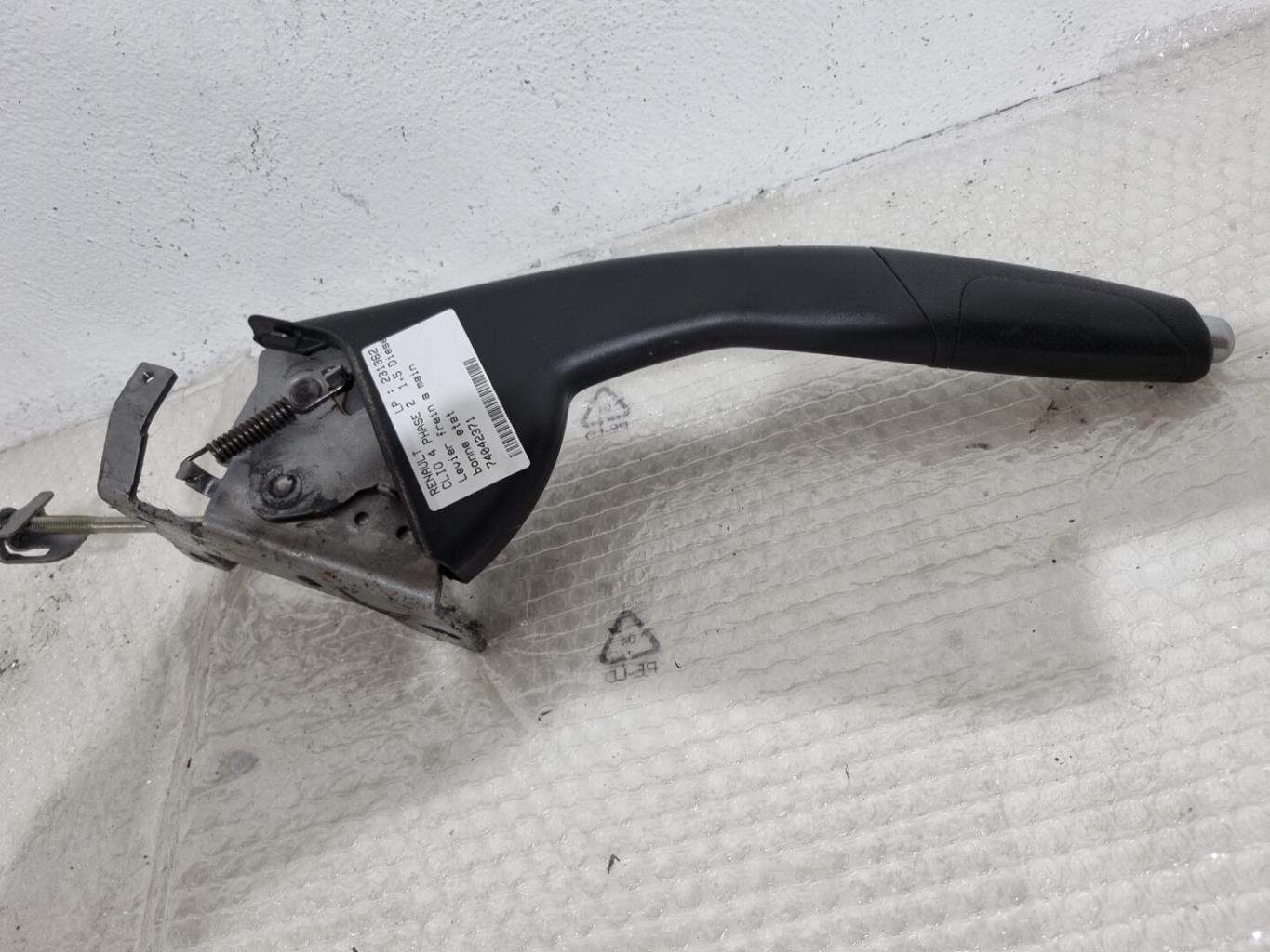 Levier frein à main RENAULT CLIO 4 PHASE 2 Diesel - 1