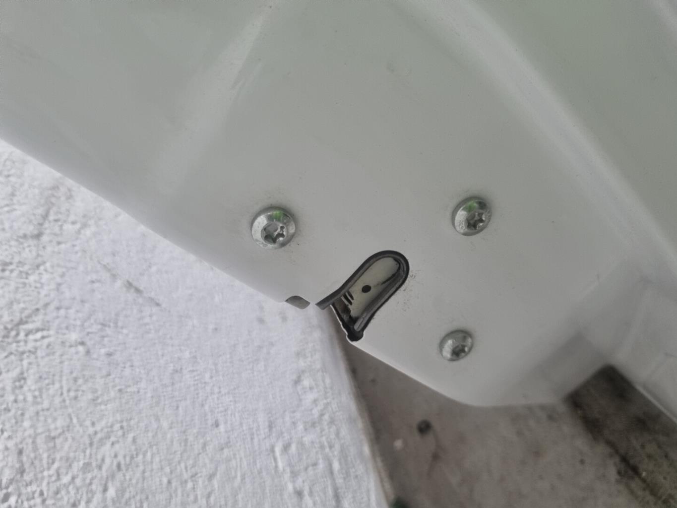 Serrure avant droit OPEL CORSA E Essence - 1