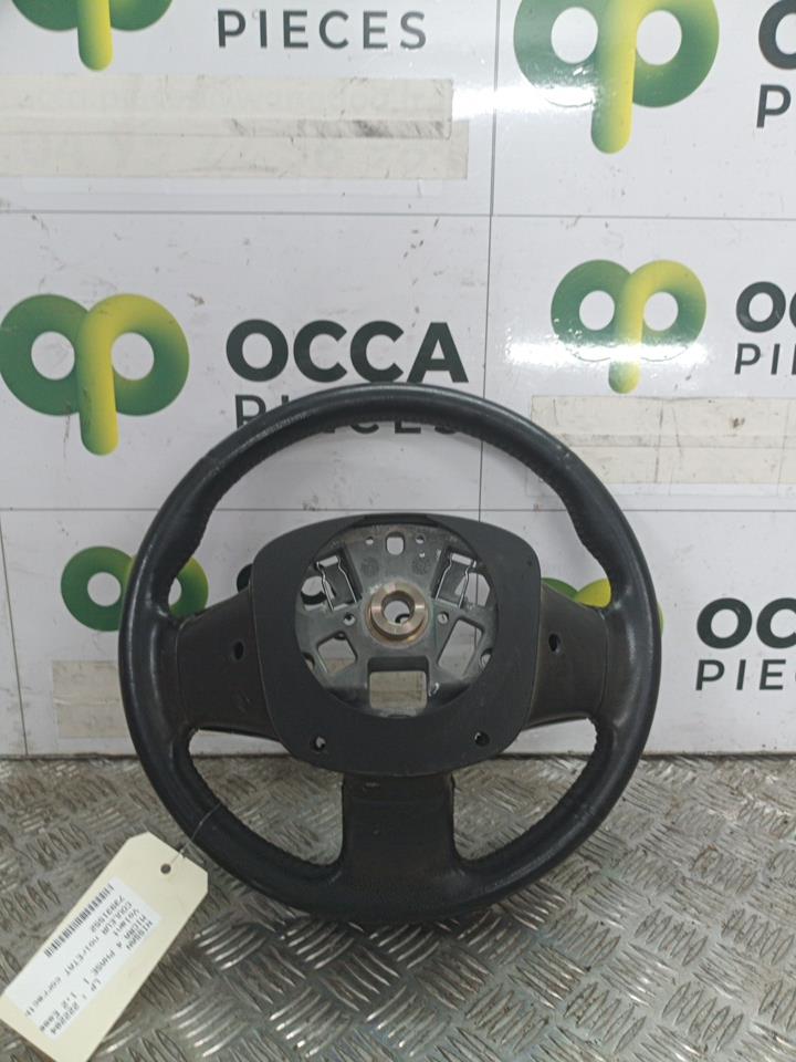 Volant NISSAN MICRA 4 PHASE 1 Essence - 1