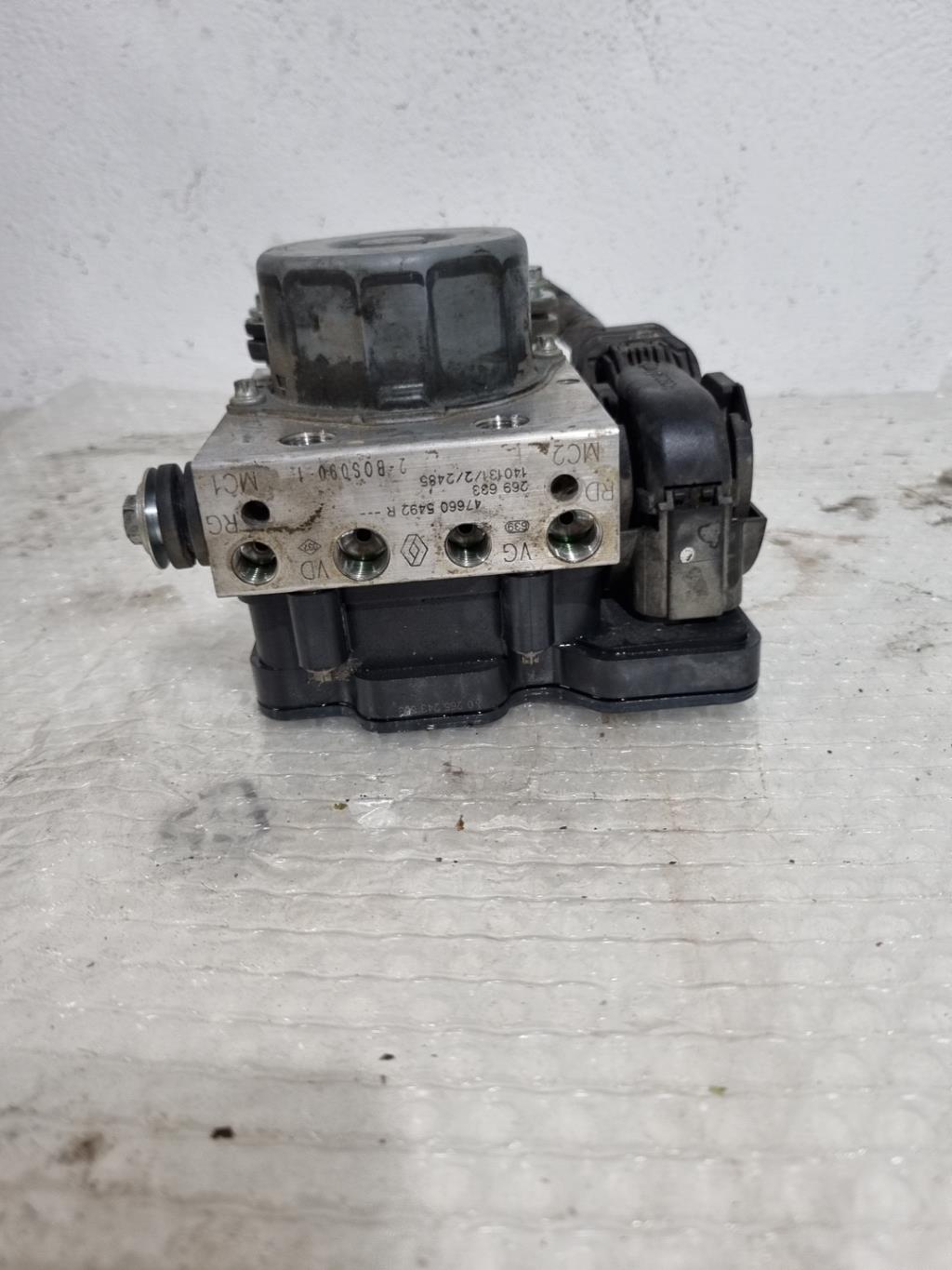 Bloc ABS (freins anti-blocage) RENAULT CLIO 4 PHASE 1 Diesel - 1