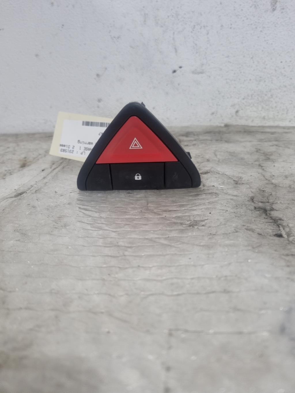 Bouton de warning RENAULT KOLEOS 1 PHASE 1 Diesel - 1