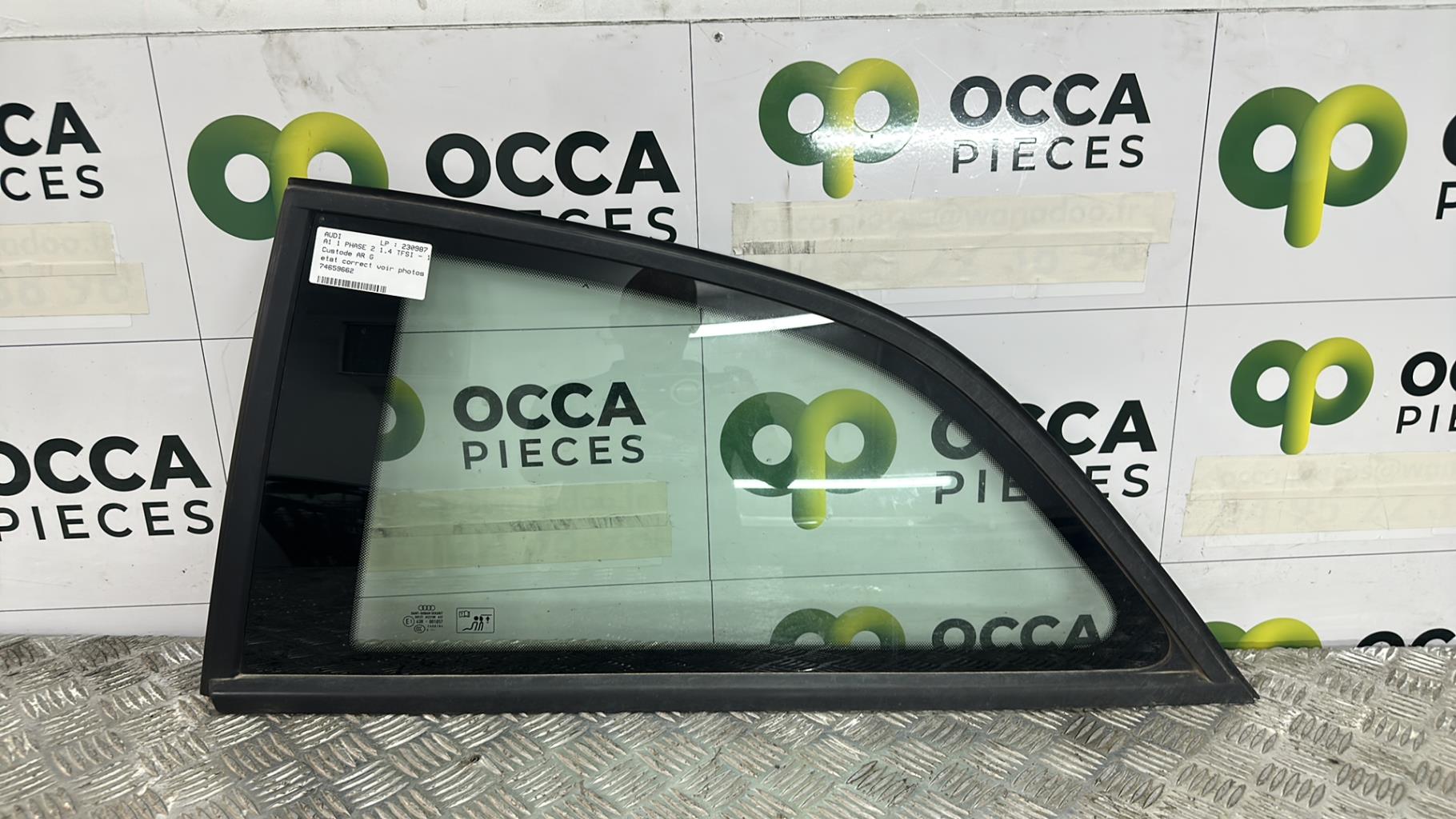 Custode arriere gauche AUDI A1 1 PHASE 2 Essence - 1