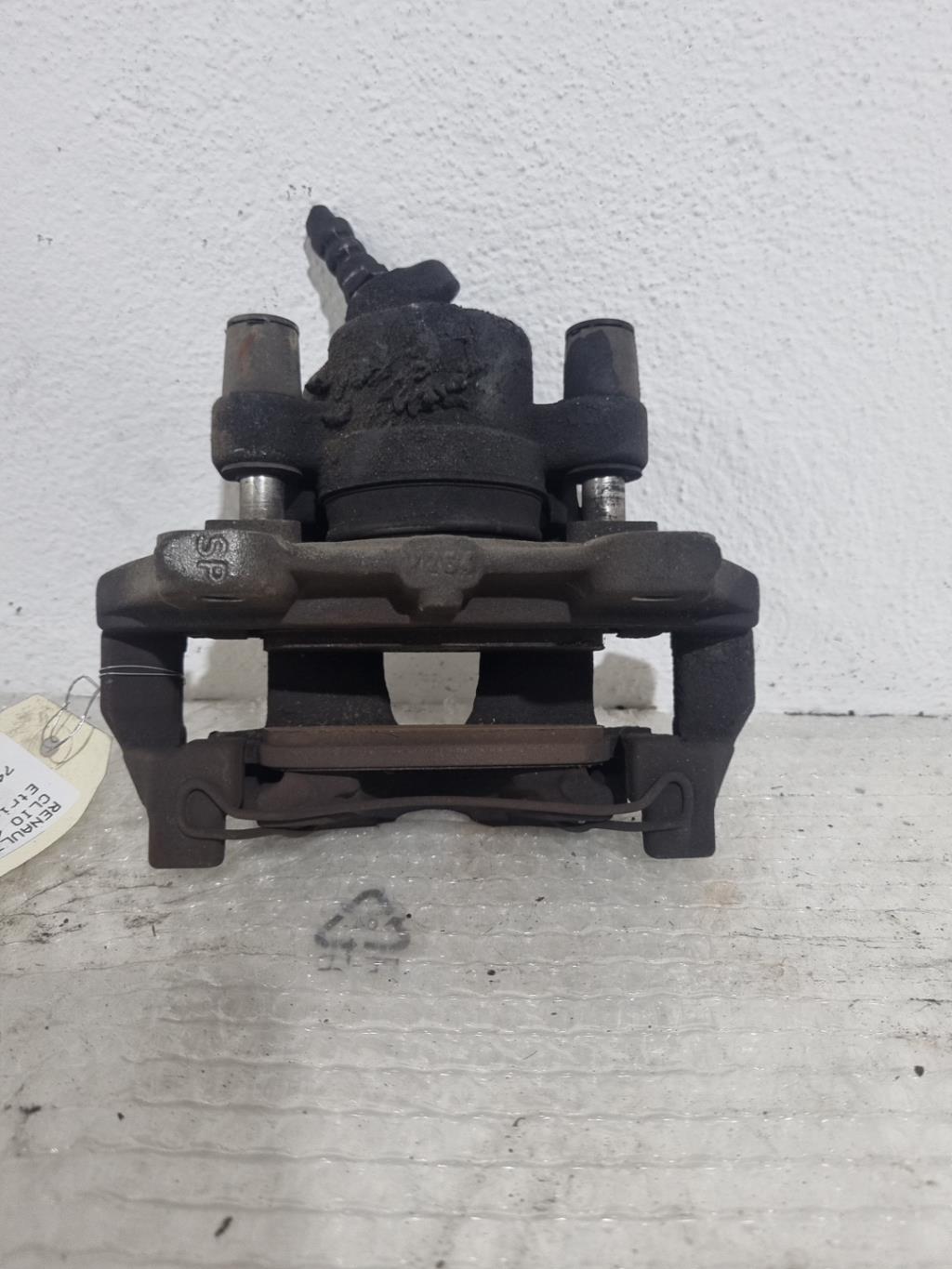 Etrier avant gauche (freinage) RENAULT CLIO 4 PHASE 1 Essence - 1
