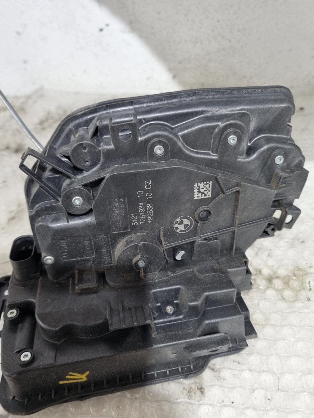 Serrure avant droit MINI MINI 3 F57  - 1