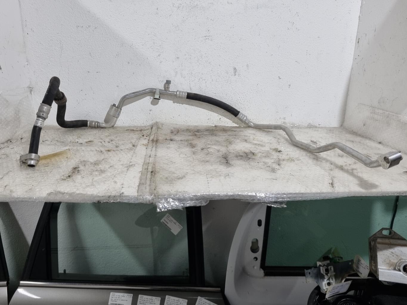 Tuyau de climatisation MINI MINI 3 F55 PHASE 1 Essence - 1