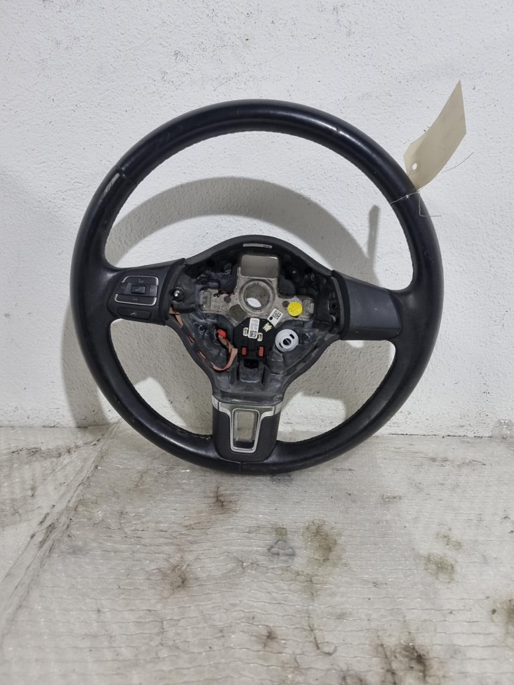 Volant VOLKSWAGEN POLO 5 PHASE 1 Diesel - 1