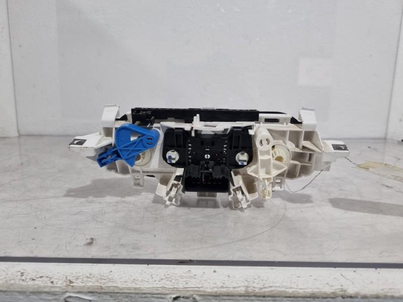 Commande chauffage RENAULT TWINGO 2 PHASE 2 Essence - 1