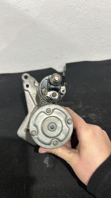 Demarreur RENAULT CLIO 4 PHASE 2 Essence - 1