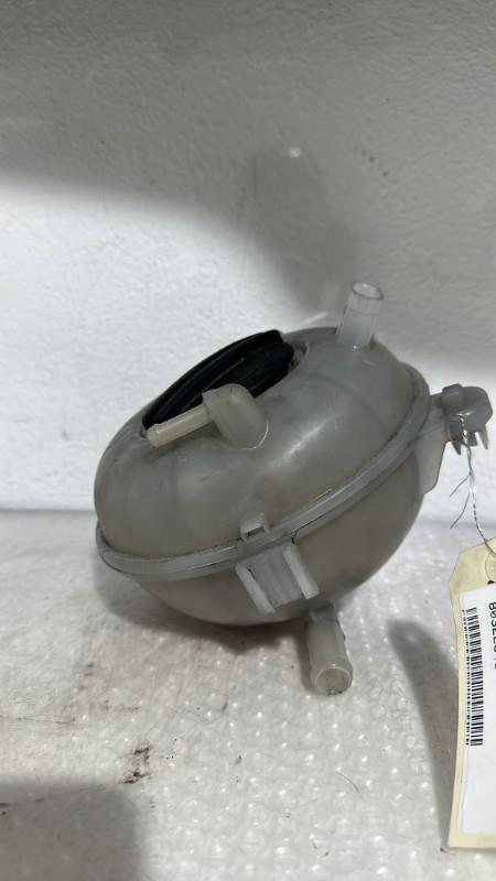 Vase d'expansion VOLKSWAGEN GOLF 7 PHASE 1 Diesel - 1