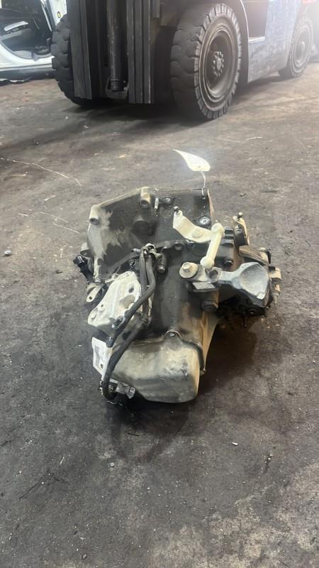 Boite de vitesses PEUGEOT 208 1 PHASE 1 Essence - 1
