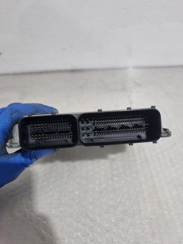 Calculateur moteur AUDI A1 1 PHASE 1 Diesel - 1