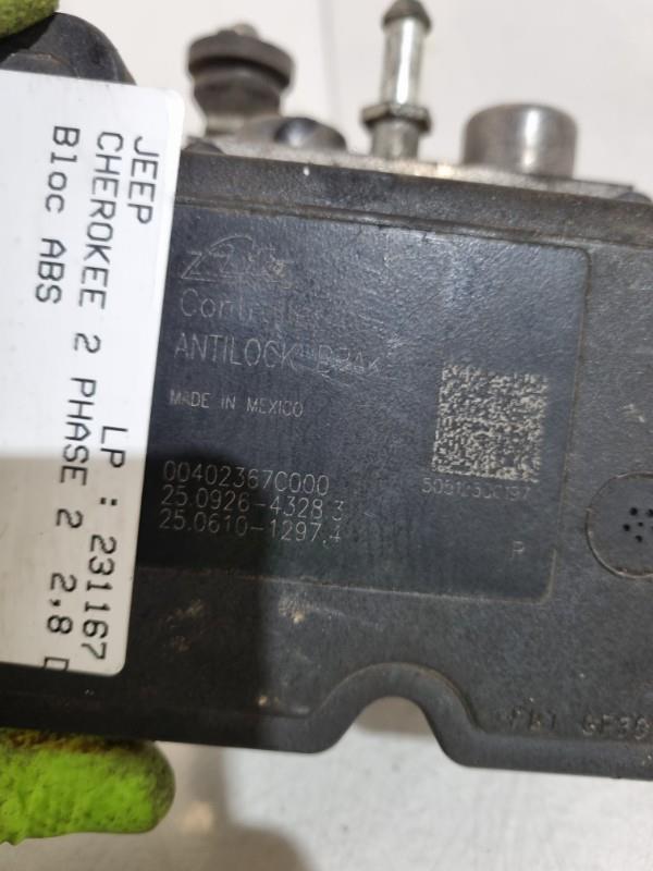 Bloc ABS (freins anti-blocage) JEEP CHEROKEE 2 PHASE 2 Diesel - 1