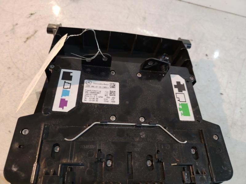 Eclairage de plafonnier MERCEDES CLASSE GLA 156  - 1