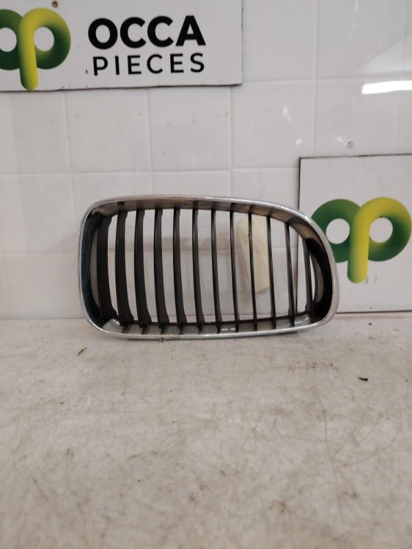 Calandre droite BMW SERIE 1 E87 PHASE 2 Diesel - 1