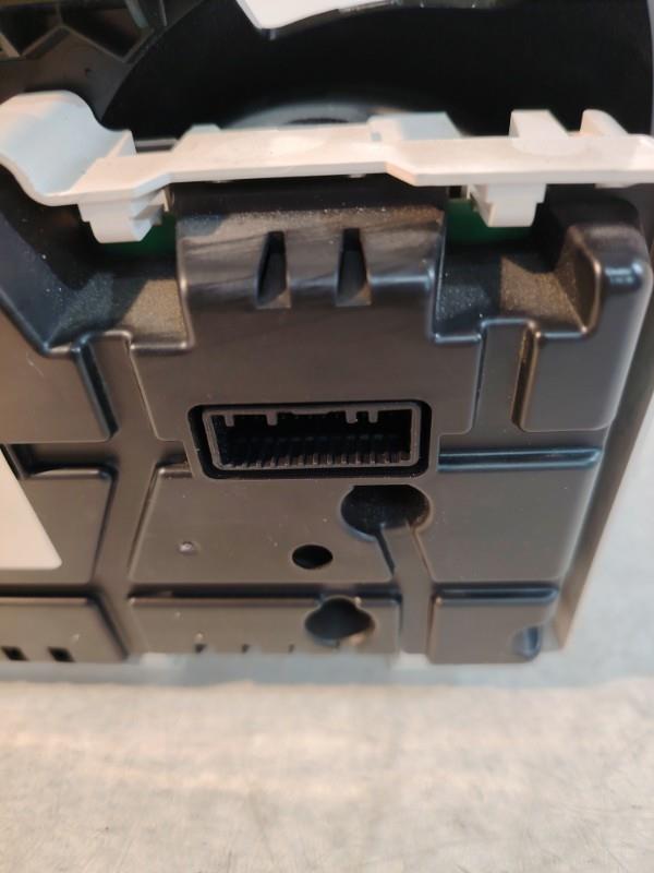 Compteur RENAULT CLIO 4 PHASE 1 Diesel - 1