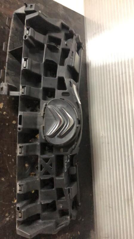 Calandre CITROEN C1 1 PHASE 3 Essence - 1
