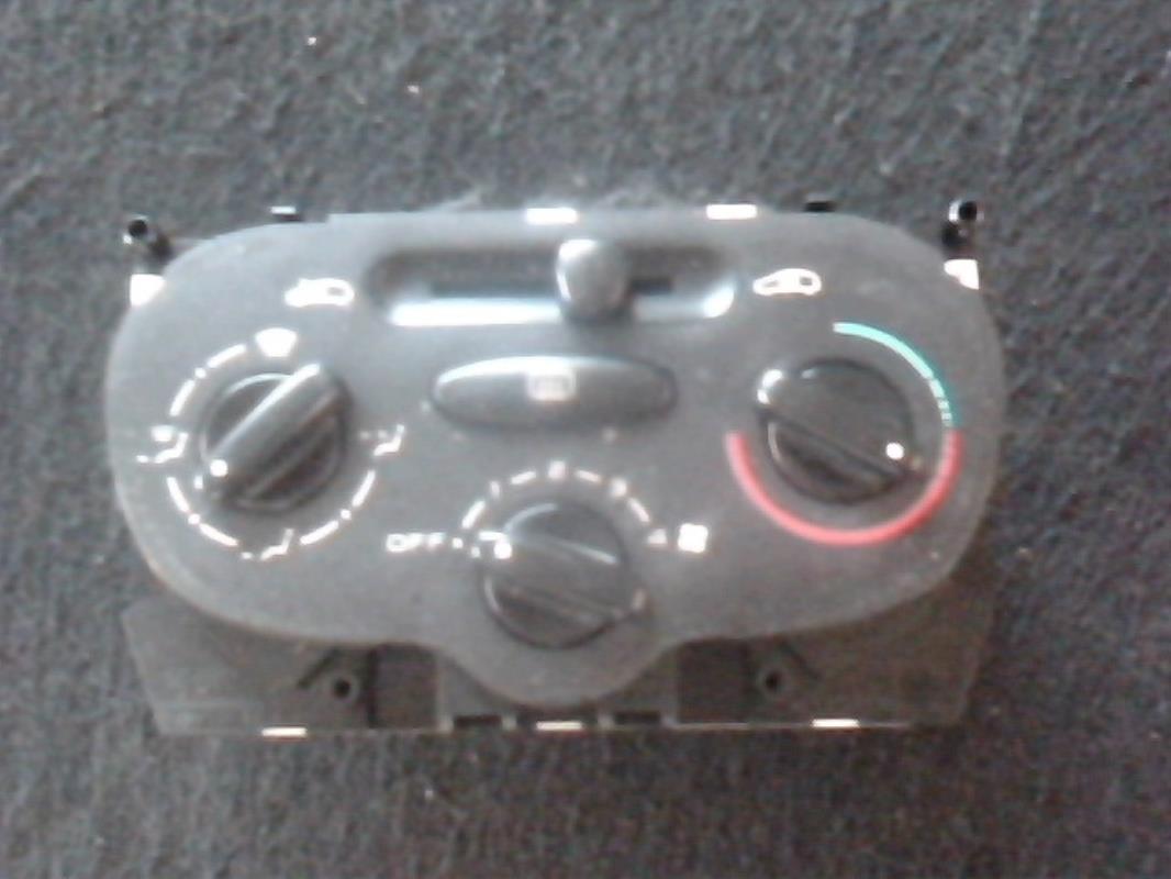 Commande chauffage PEUGEOT 206 PHASE 1 Diesel - 1