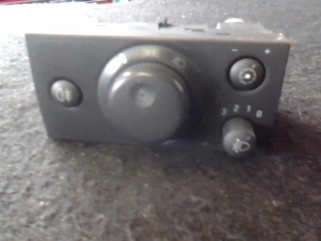 Commande de phare OPEL MERIVA A PHASE 1 Diesel - 1