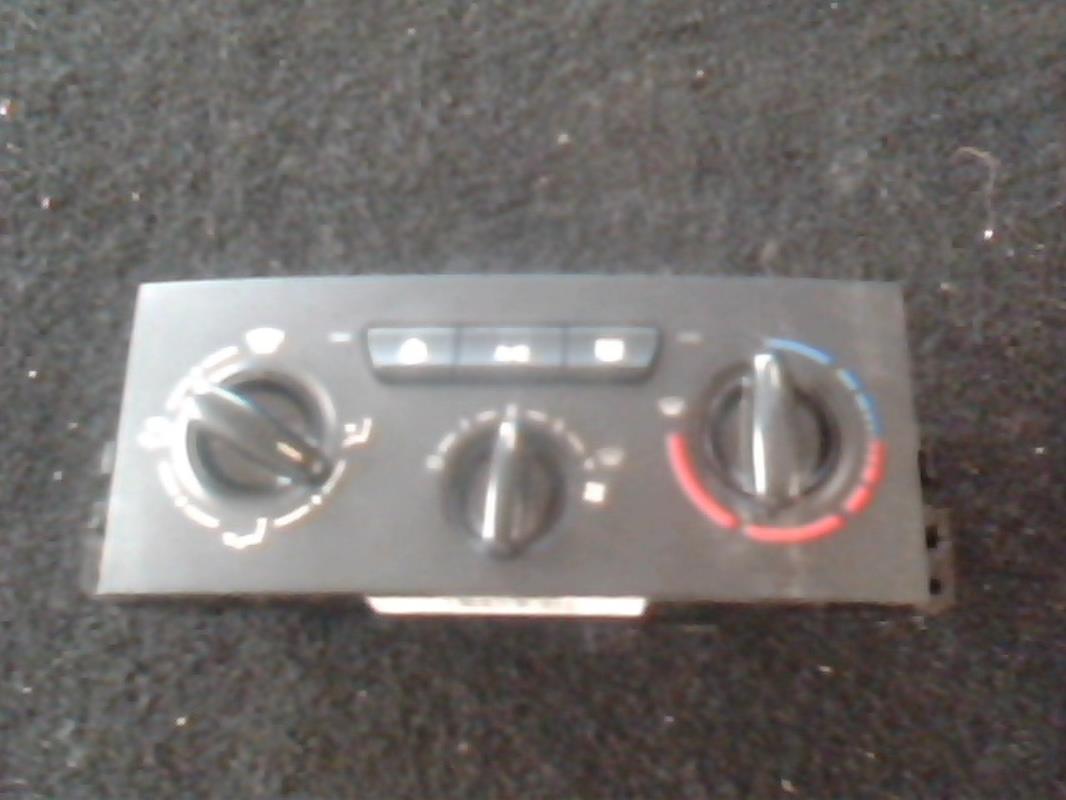 Commande chauffage PEUGEOT 207 PHASE 1 Diesel - 1